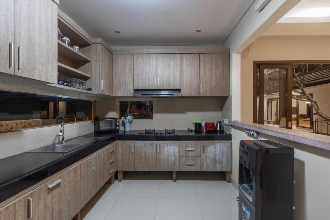 Villa Mayasari 6 Bed Rooms Nusa Dua  Kültér fotó